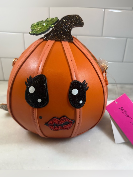 Betsey Johnson Handbags - Betsey Johnson KITSCH Pumpkin Crossbody Halloween Jack O' Lantern Shoulder bag